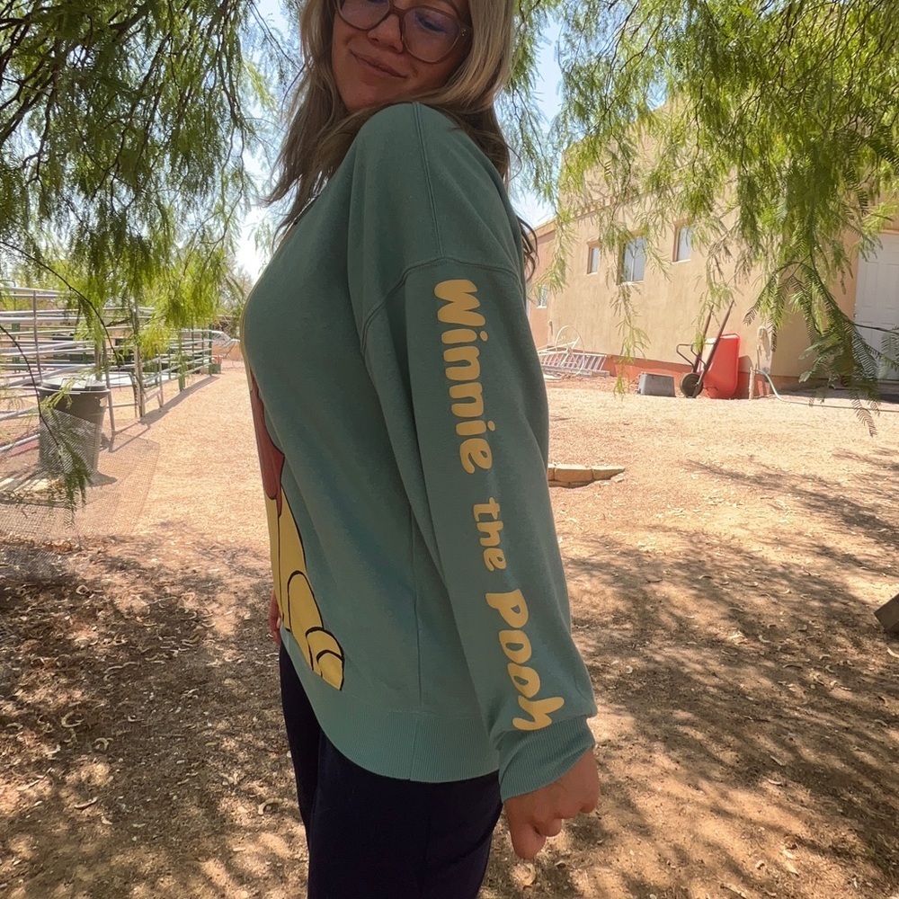 🍯 POOH Disney Teal Oversized Sweatshirt - Picture 7 of 12